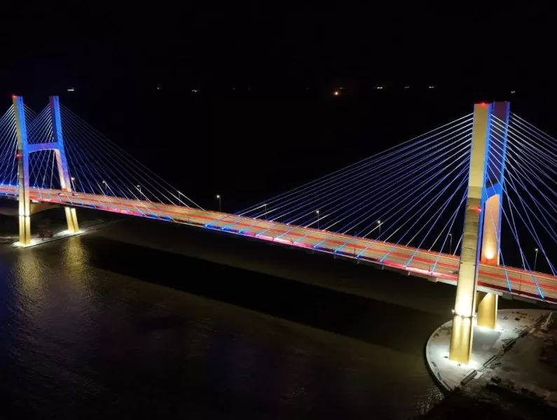 itc Architectural Lighting Illuminates Jepak Bridge, Bintulu, Malaysia